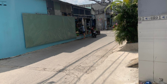 BÁN NHÀ HẺM XE HƠI Tân Thới Hiệp, 35M2, 1 trệt 2 lầu,chỉ 2 Tỷ 30tr.