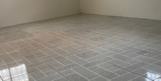 Nhà cấp 4 mới sửa rộng rãi 63,9m2 2,4ty  P. Long Bình Q9 0974618124