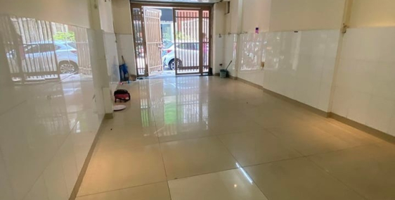 Mặt tiền hẻm 10m Hoàng Hoa Thám 5 tầng Tân Bình chỉ 13.6 tỷ