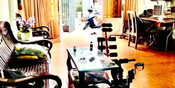 Nhà Tân Phú, 55m2, Hẻm xe hơi, Sát mặt tiền, Ngay chợ