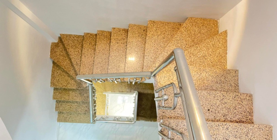 Bán nhà ngõ 162 Phố Khương Trung 25x4x3.8.Gía 2.78 Tỷ