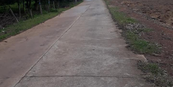 Làm Ăn Khó Khăn Bán Đất Trả Nợ