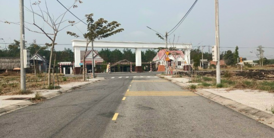 Đất SHR, giáp chợ Bến Cát, từ 350 tr/nền