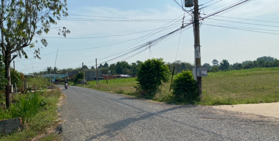 Đất chính chủ Bến Cầu Tây Ninh . SHR . DT 150m2 . giá rẻ nhất khu vực