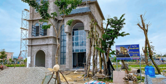 Mặt tiền Lý Thái Tổ dự án Nam Trần Hưng Đạo - thị xã Đức Phổ