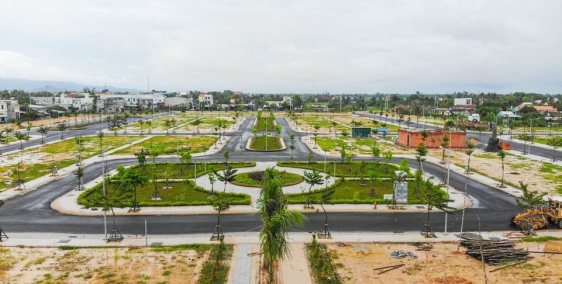  Mặt tiền Trần Hưng Đạo 140m2, đối diện Coopmart, gần siêu thị ô tô