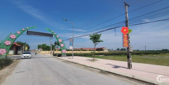 cần bán gấp lô đất trục đường uỷ ban nhân dân xã hoa lộc