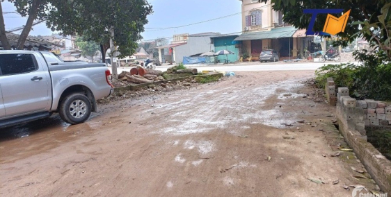 Rất cần tiền nên bán lô đất 65m2 với giá cực sốc nằm tại Thanh Mỹ Sơn Tây