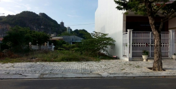 Bán đất 2 mặt tiền Điện Biên Phủ