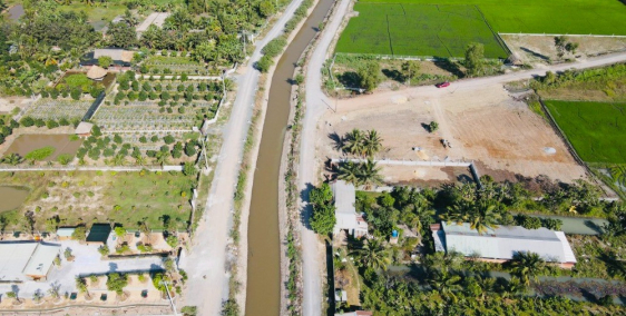 Đất vườn Củ Chi view mặt tiền kênh Đức Lập cực hiếm 1018m2 giá 1ty960 sổ riêng