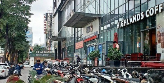 Bán căn hộ Chung cư Eurowindon 27 Trần Duy Hưng 102m2, 2ngủ 2 vệ sinh giá 4,25tỷ