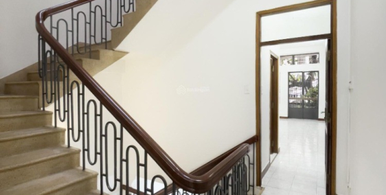 Cần bán nhà MT đường D5, Q.Bình Thạnh, DT 88m2, 3 lầu, giá 22 tỷ