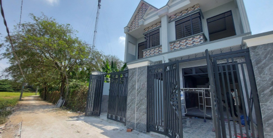 Bán gấp căn nhà tôi chính chủ nhà đẹp giá tốt cho Anh Chị mua ở Bình Chánh