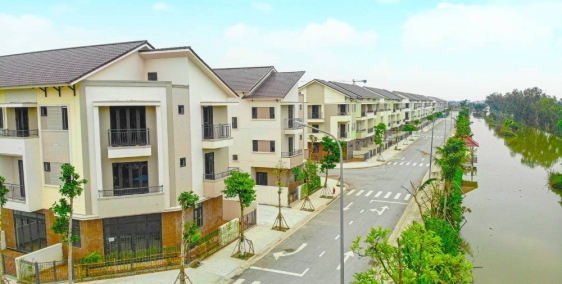 Bán Shophouse Centa 90m2, Xây 3 tầng, Từ Sơn Bắc Ninh, Giá 6,2 tỷ, sổ đỏ lâu dài