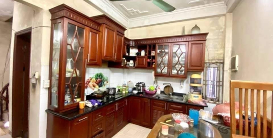 Bán gấp! Kinh doanh, ngõ to như phố, vỉa hè rộng, 5 tầng, mt 4.5, 13.7 tỷ.