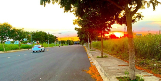 Bán nhà đường Lê Văn Lương 1 trệt 2 lầu 80m2 SHR