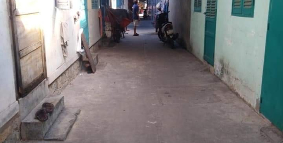 Bán nhà cấp 4, trong hẻm đường 2-4 gần chợ đầm