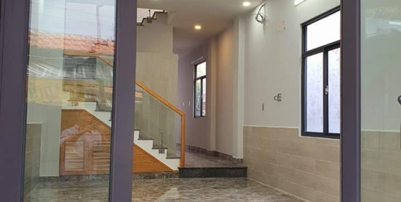 (Quận 12)Giảm sâu,bán gấp nhà mới đẹp,3mặt hẻm,Nguyễn Văn Qúa,62m2,4tầng,5.8tỷ.