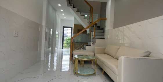 Bán nhà f15 thống nhất . 3.2x8m .