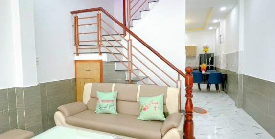 Nhà Tân Bình giá tốt, 55m2 4T chỉ 6.3 tỷ hẻm 4m thông, Phạm Văn Hai- LHL Mr.Long