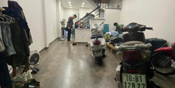 Nhà Đẹp 1Sẹc Trần Quang Cơ Q.TPhú 48m2, giá chỉ 3,25 tỷ.