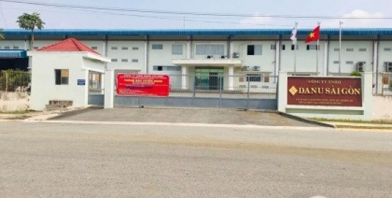 Chuyển nhà tôi bán gấp đất 300m & nhà cấp 4 rất đẹp, ngay trường mầm non, chợ tp