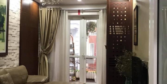 Bán nhà phố Võng Thị, Bưởi gần Hồ siêu hiếm 48m2, 4.5m giá chỉ 5.4 tỷ.