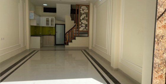 Cần Bán nhà đẹp Khương Trung 40m2 nhà 5 tầng mặt tiền 5m giá chào 4tỷ25 trung tâ