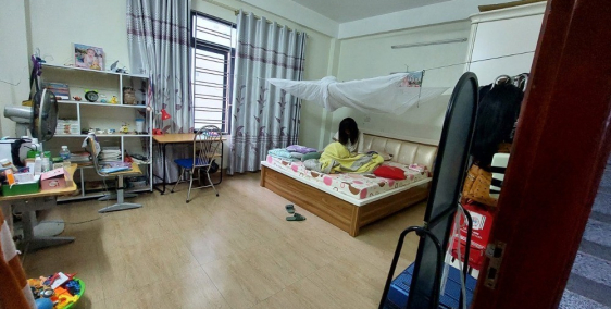 Bán nhà phố Trần Cung, Cổ Nhuế 1 ô tô vào, giá rẻ 60m2, 5p giá chỉ 6.1 tỷ.