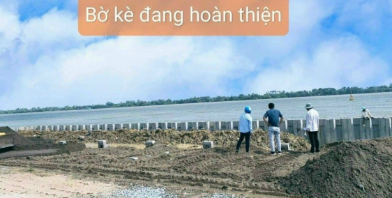 Nền đẹp  vị trí đẹp  tiện kinh doanh mua bán