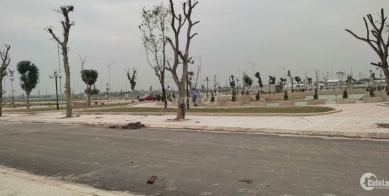 đất nền đông sơn giá rẻ chỉ từ 10tr/m2 đường vào rộng 36m có hồ rộng 1000m2