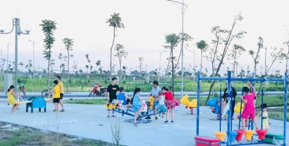 CẦN BÁN GẤP ĐẤT NỀN SỔ ĐỎ GIÁ F0