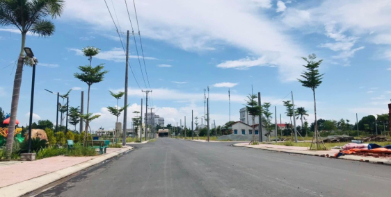 KDT Long Cang Mở Rộng, giá 900tr 100m2 5x20, có sổ riêng, nằm ngay trung tâm KCN