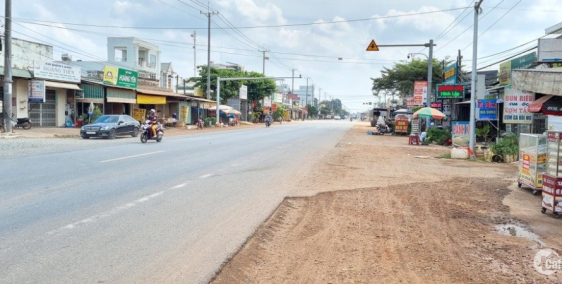 Ngân hàng thanh lý đất ở sổ sẵn, gần KCN Becamex Chơn Thành, đường mở rộng 12m