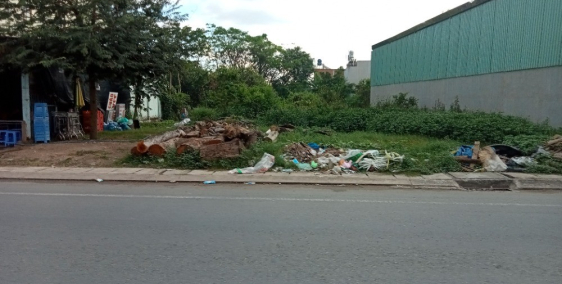 Bán gấp đất đường ĐT824, TT Đức Hoà, 5 x 20 vuông vức, giá 950 triệu, SHR.