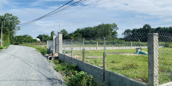 Bán 5 lô đất vườn Nguyễn Văn Khạ từ 600m2 đến 1800m2. Bao lên thổ cư