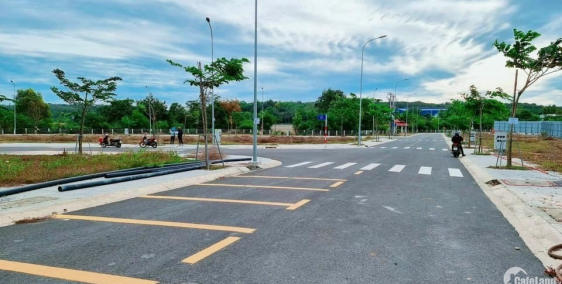 Bán đất TTHC Phú Giáo mặt tiền DT741 giá bao lời 700tr/nền