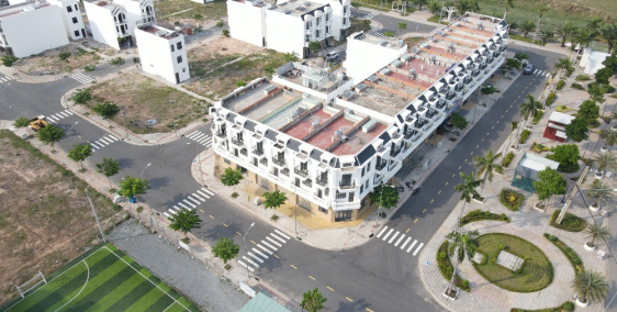 Bán lô đất 91m2 chỉ hơn tỷ6 ngay mặt tiền Dt 742, TX. Tân Uyên