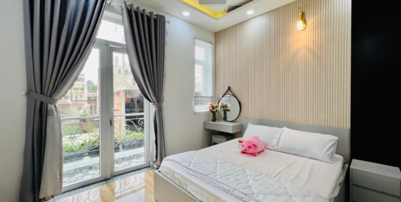 Bán Gấp Nhà Đẹp, HXH 5M, Hoàng Hoa Thám, Bình Thạnh, 60m2, 4x15m