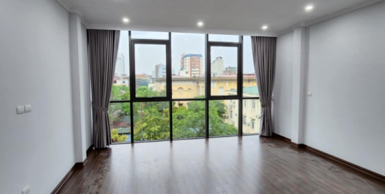 Bán nhà MẶT PHỐ Phạm Thận Duật 57m2, mt4.5m, VỈA HÈ, KINH DOANH, 15.5 tỷ.