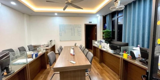 Bán Nhà Phố Trần Vỹ 80m*8 Kinh Doanh Ô Tô Thang Máy Vỉa Hè Giá 21 Tỷ