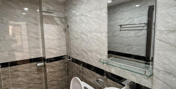 CẦN BÁN CĂN NHÀ 6 TẦNG CÓ THANG MÁY.  DƯƠNG QUẢNG HÀM - CẦU GIẤY