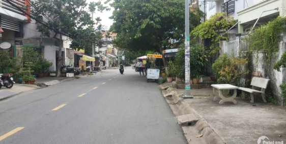 Bán đất mặt tiền đường Lê Thị Chợ P.Phú Thuận Q.7