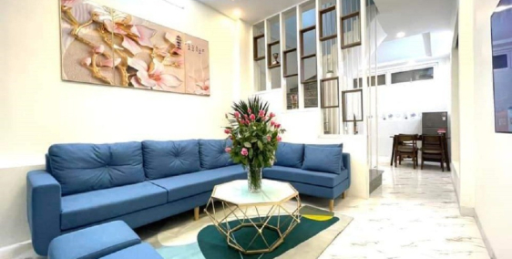 Bán nhà phố Võng Thị, Tây Hồ mới đẹp, gần Hồ 47m2, 4.8m giá chỉ 7.9 tỷ.