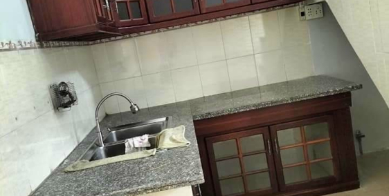 Bán nhà 1 trệt 1 lầu chợ phường 4, tp Vị Thanh, tỉnh Hậu Giang.