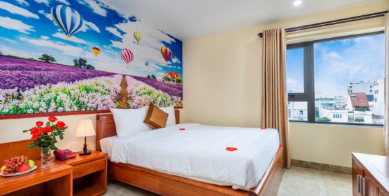 Cho thuê khách sạn 3 sao khu biển Phạm Văn Đồng