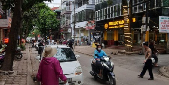 Siêu Phẩm Thị trấn Đông Anh,thoáng trước sau,vỉa hè,kinh doanh bất chấp.