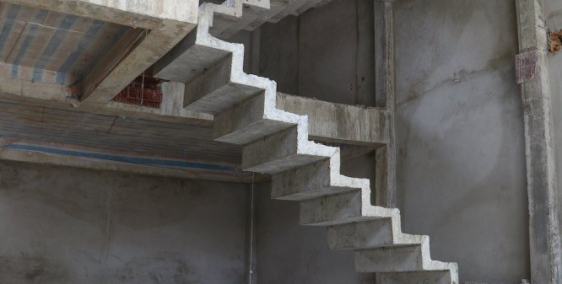 Mặt tiền đường Tô Ngọc Vân, 5 tầng kiên cố, Thanh toán dài hạn