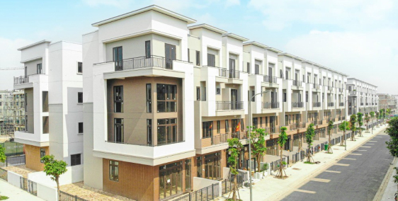 Bán  căn shophouse đối diện chung cư