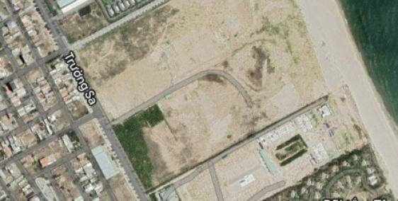 Chính chủ bán lô 200m2 ngang 10m ngay sát bãi tắm Tân Trà, Đối diện Vinpearl .ĐN